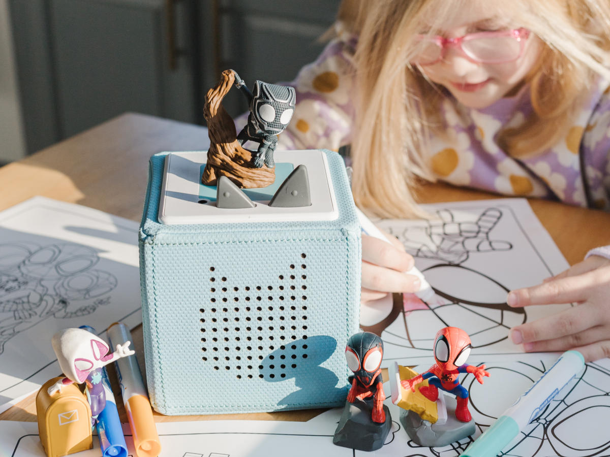 Child Playing With Marvel'S Spidey And His Amazing Friends: Black Panther Tonie