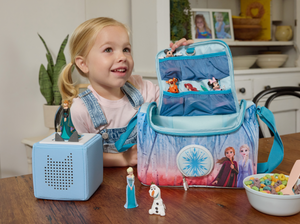 Child Playing With Tonies And Listen & Play Bag - Disney Frozen