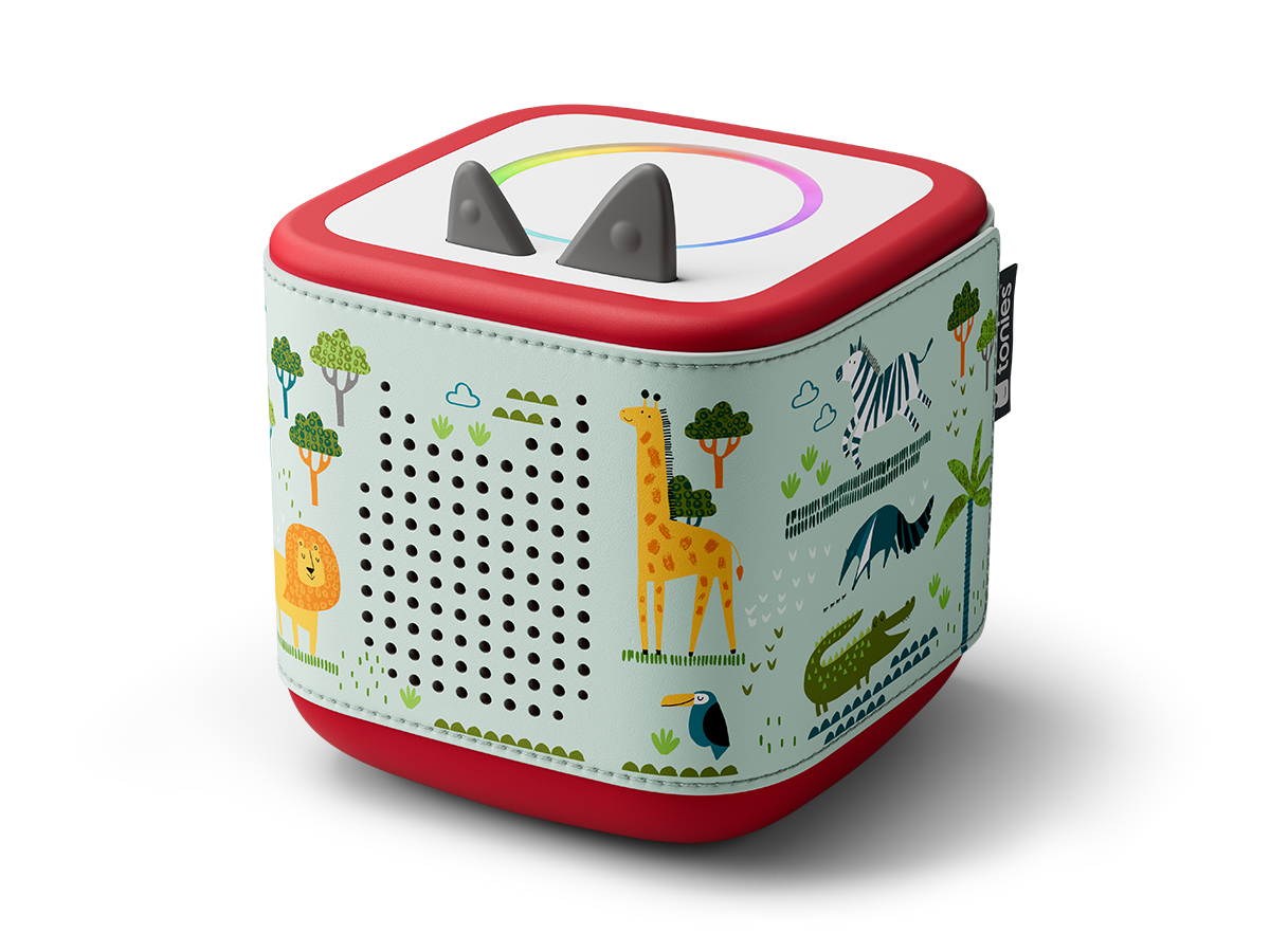 Side view of Toniebox 2 with jungle on it