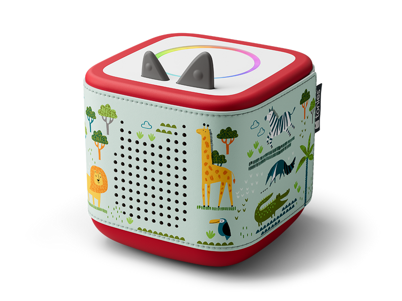 Side view of Toniebox 2 with jungle on it