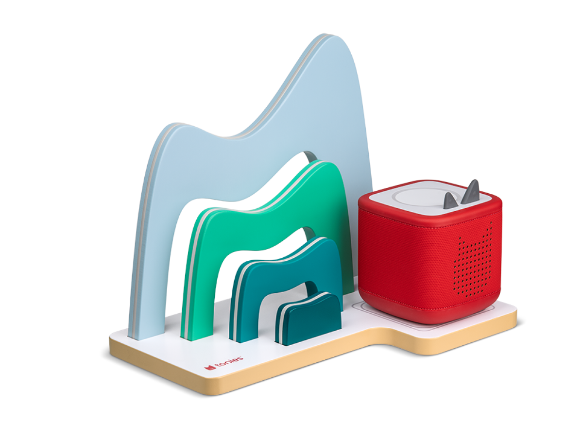 Large Mountain Tabletop Shelf with red toniebox 2